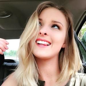 Meet your Posher, Kaitlyn